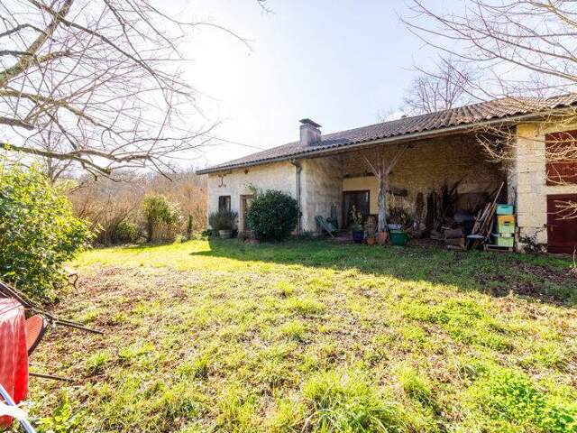 Ferme (tte) de 5 pièces principales — photo du bien