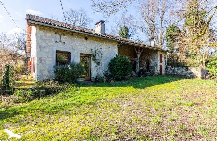 Ferme (tte) de 5 pièces principales — photo 4