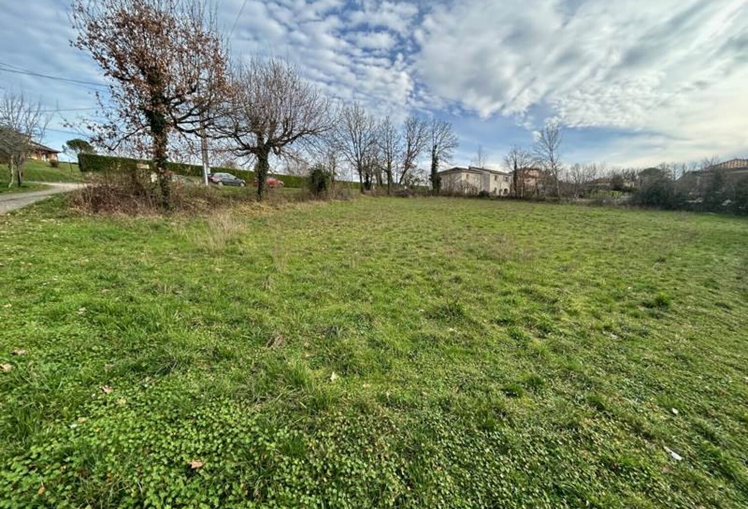 Terrain à bâtir de 0 pièces principales — photo 1
