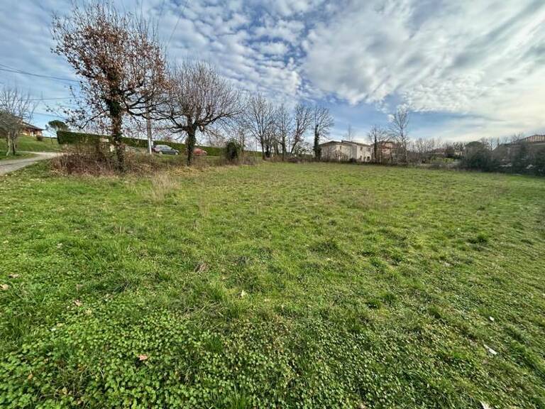 Terrain à bâtir de 0 pièces principales — photo 1