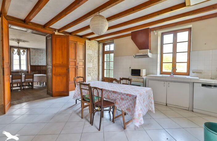 Maison de bourg de 16 pièces principales — photo 3