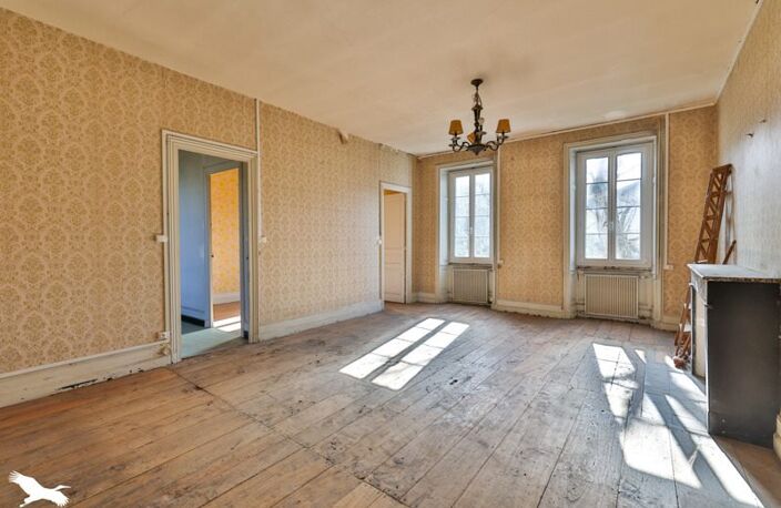 Maison de bourg de 16 pièces principales — photo 5