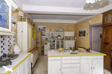 Appartement 10 pièces 233000 €