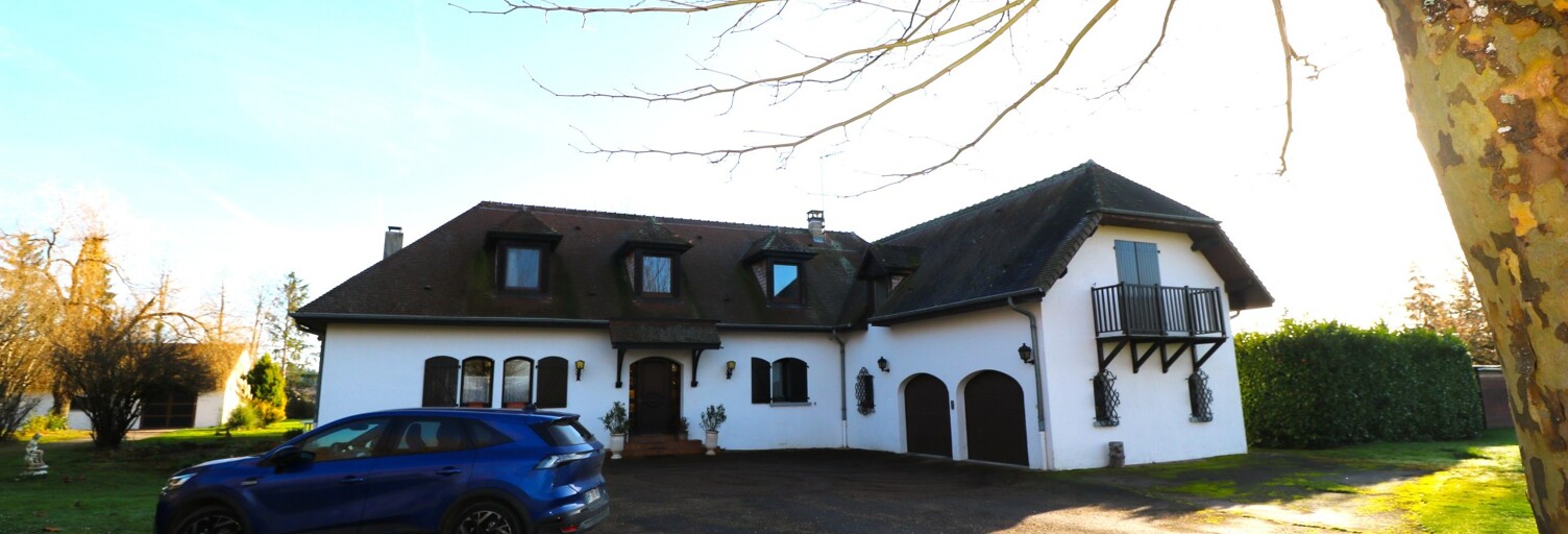 Maison 12 Pièces 291 m² à vendre à Dole (39100)