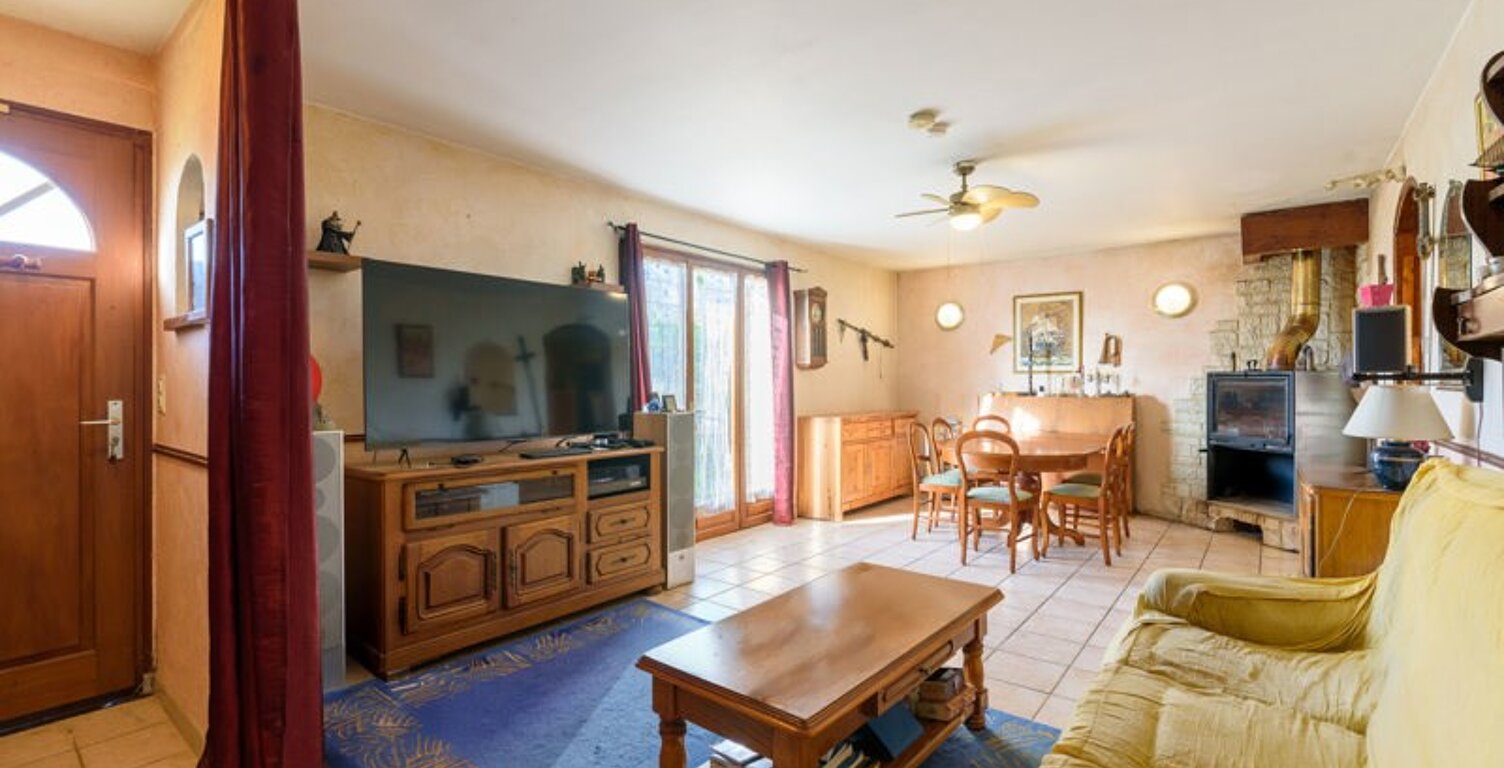 Vente maison 6 pièces 147 m² Gaillères (40090) — photo 1