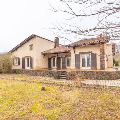Maison 7 pièces 161000 €