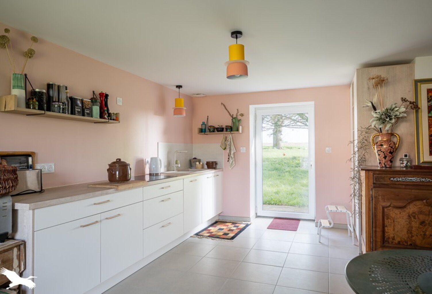 Maison en pierre de 4 pièces principales — photo 1