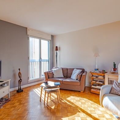 Appartement 2 pièces 296520 €