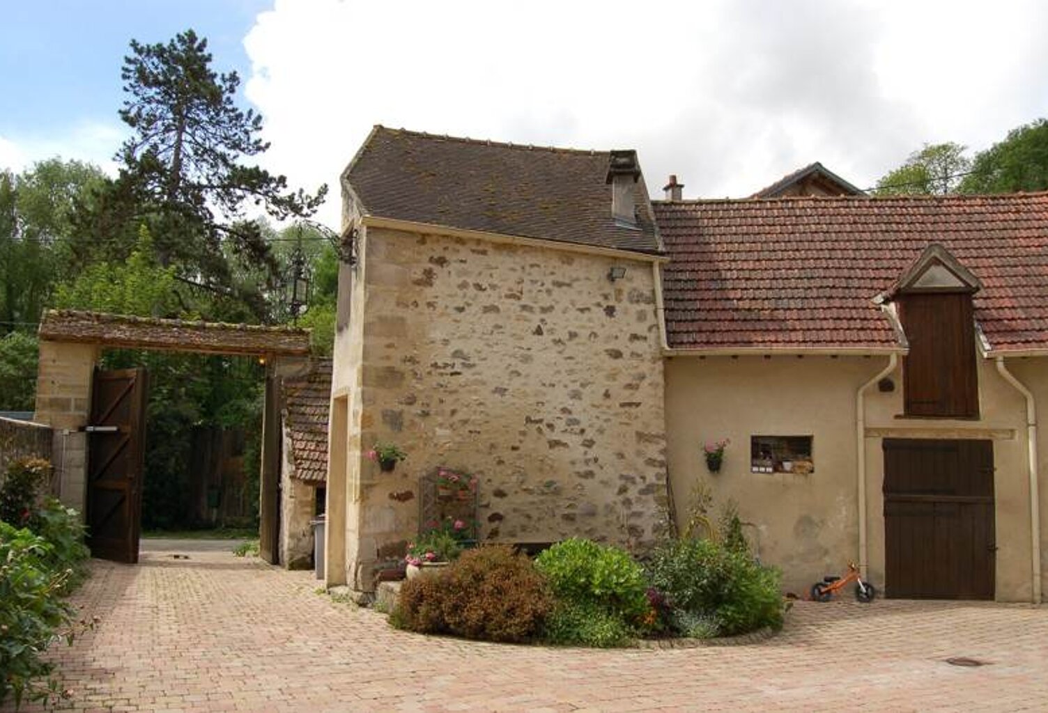 Corps de Ferme de 7 pièces principales — photo 1