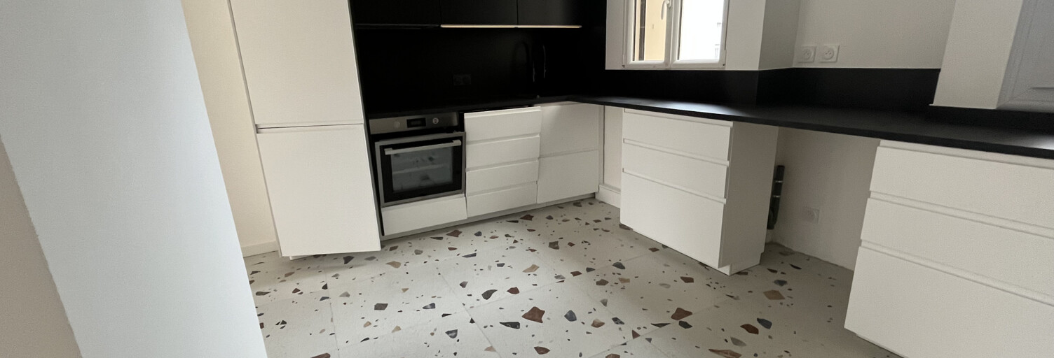 Appartement 3 Pièces 82 m² à louer à Hyères (83400)