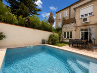 AGEN - QUARTIER DE LA PREFECTURE - BELLE MAISON DE VILLE AVEC PISCINE ET JARDIN — photo 2