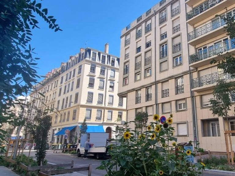 VENTE LYON 69007 - STUDIO MEUBLE 19M2  A PROXIMITE QUAIS DU RHONE ET UNIVERSITE — photo 1