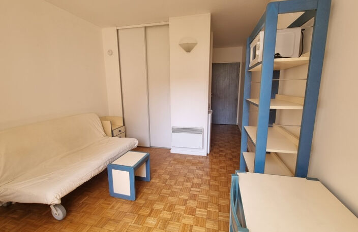 VENTE LYON 69007 - STUDIO MEUBLE 19M2  A PROXIMITE QUAIS DU RHONE ET UNIVERSITE — photo 5