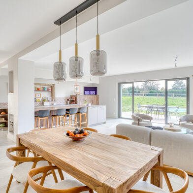 Maison 2 pièces 1550000 €