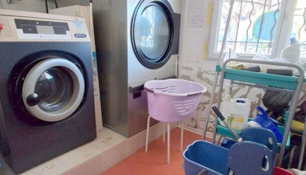 Immeuble  à vendre Castellet (Le) 83330