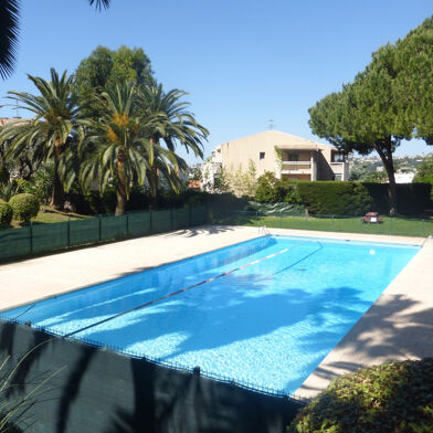 Appartement 2 pièces 1090 €