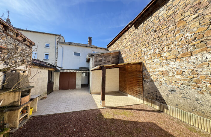 Immeuble comprenant local commercial — photo 2