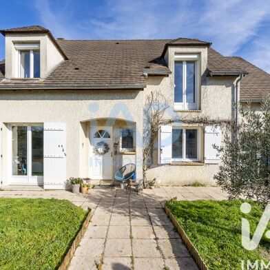 Maison 8 pièces 349900 €