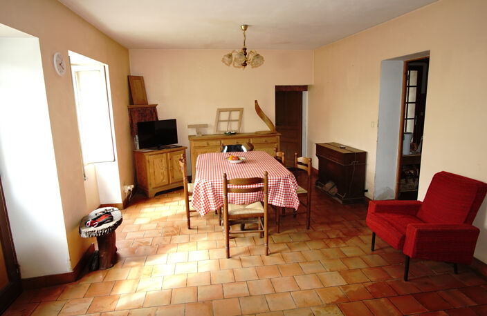 MAISON DE VILLAGE — photo 3