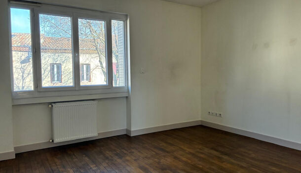 Appartement 3 pièces  à louer Bourg-lès-Valence 26500