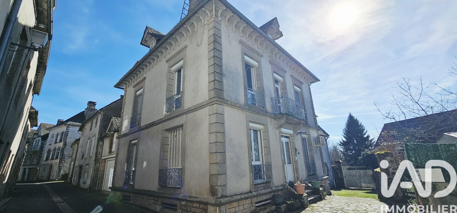 Vente Demeure 7 pièces - Photo 2