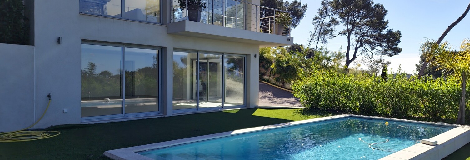 Maison 7 Pièces 290 m² à vendre à Carqueiranne (83320)