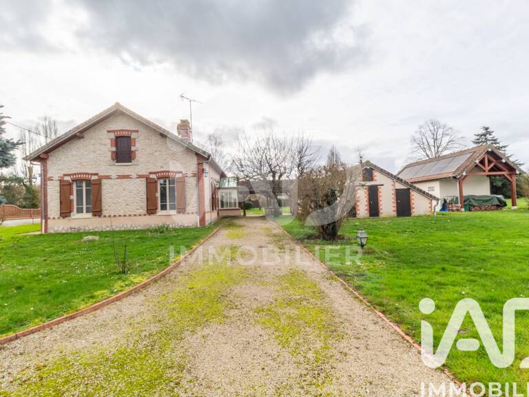 Vente Maison/villa 9 pièces — photo 1