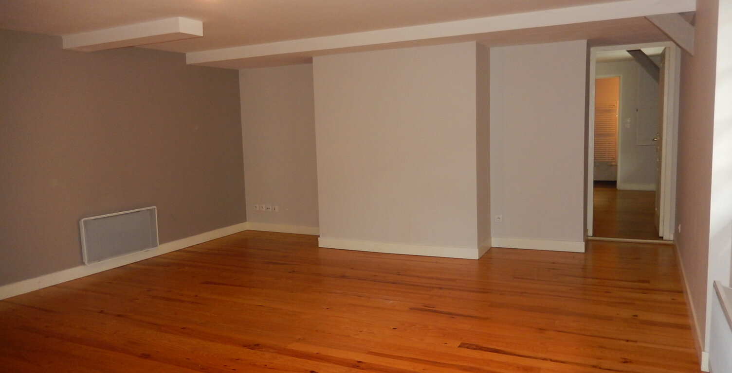 APPARTEMENT T4 - SAINTE FOY LA GRANDE 33220 — photo 1
