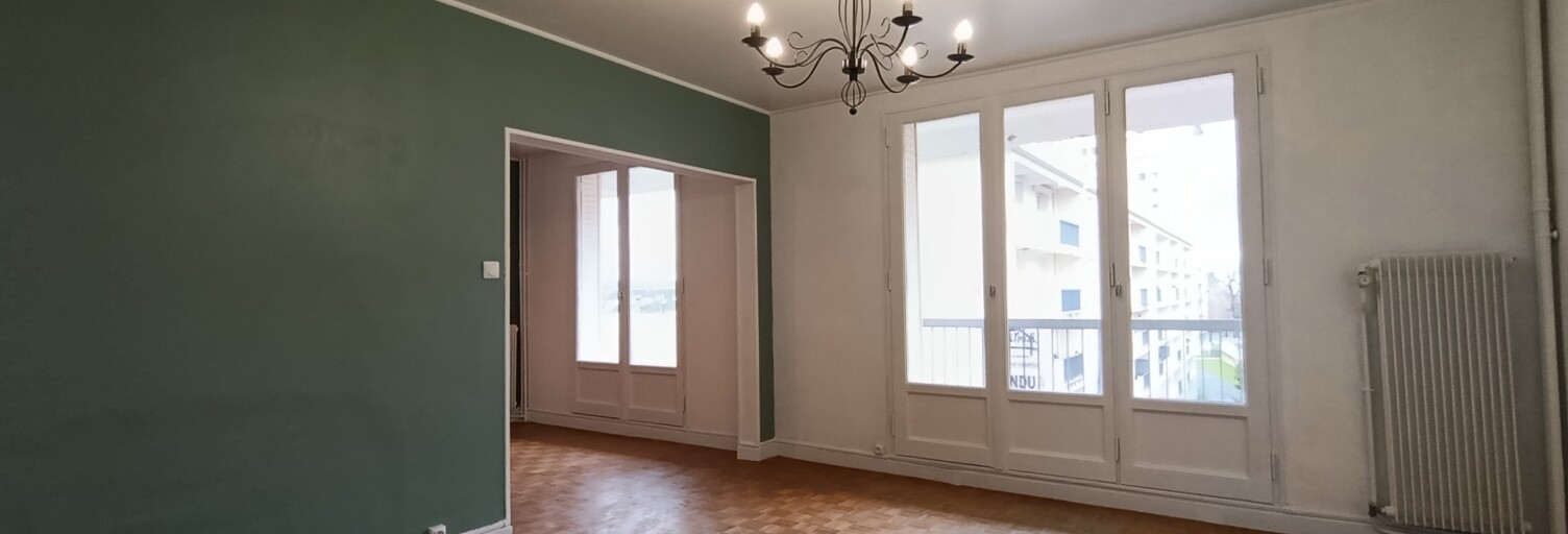 Appartement 5 Pièces 91 m² à vendre à Charleville-Mézières (08000)