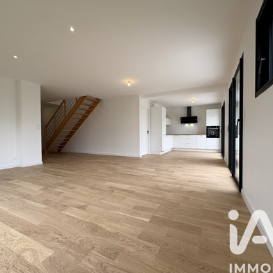 Maison 5 pièces 359400 €