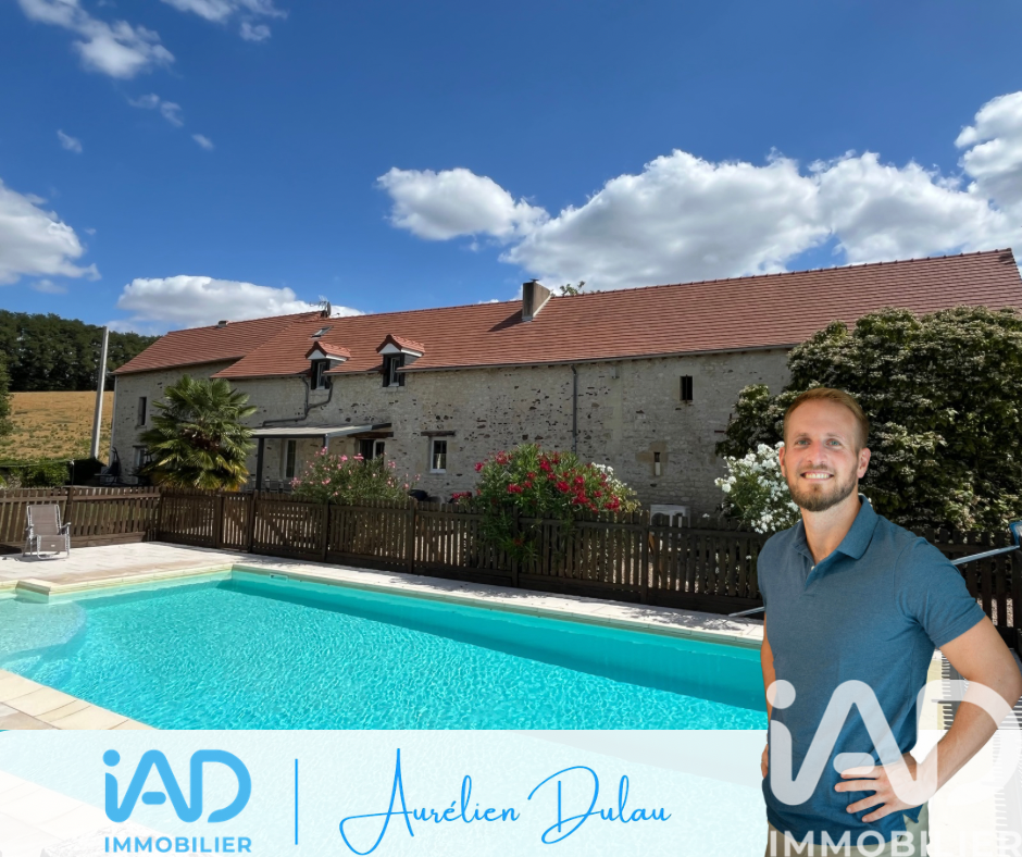 Dange-St-Romain - 257m² - 8p. - 6ch.