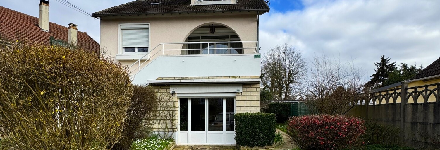 Maison 9 Pièces 200 m² à vendre à Sucy-en-Brie (94370)