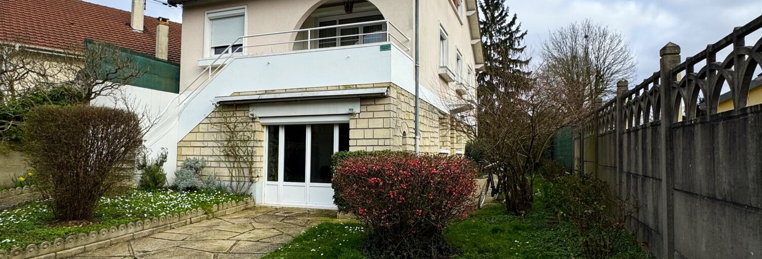 Maison 9 Pièces 200 m² à vendre à Sucy-en-Brie (94370)