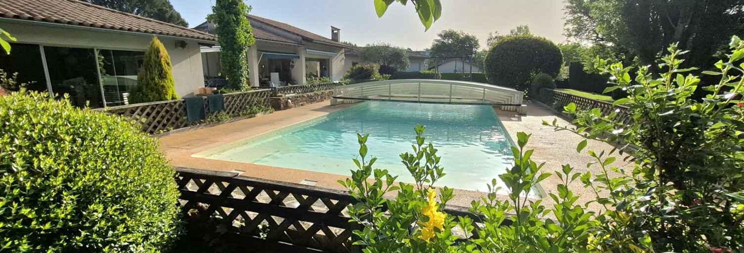 Maison 7 Pièces 227 m² à vendre à Mazamet (81200)