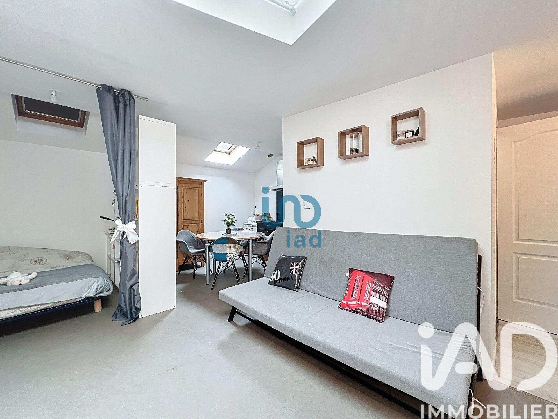 Vente Immeuble 180 m² - Photo 2