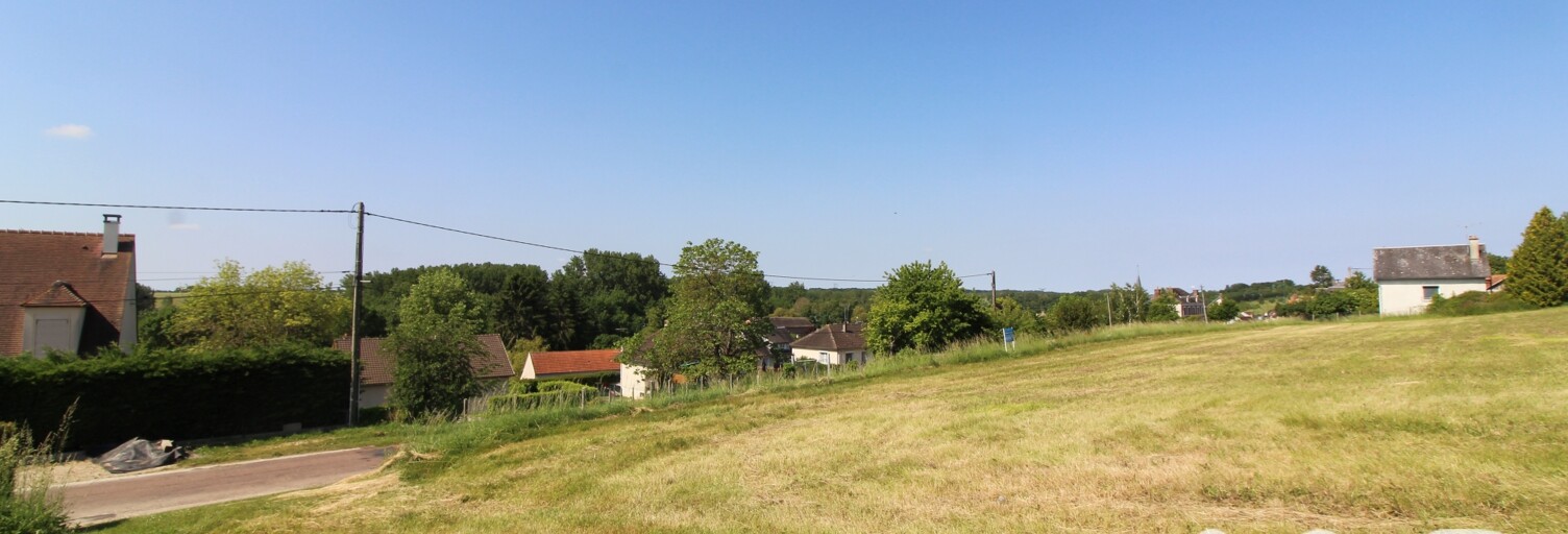 Terrain  2544 m² à vendre à Saint-Germain-des-Prés (45220)