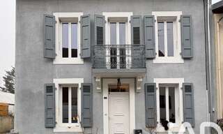 Maison 9 Pièces 181 m² à vendre à Saint-Julien-en-Genevois (74160)