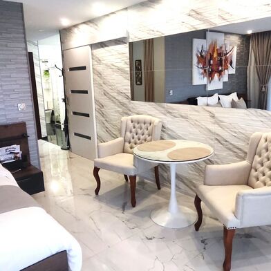 Appartement 1 pièces 220000 €