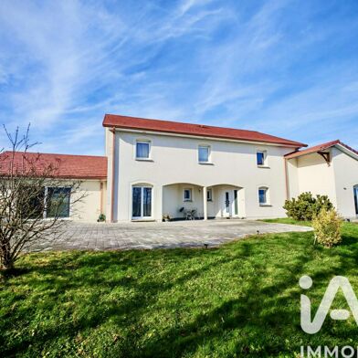 Maison 6 pièces 399000 €
