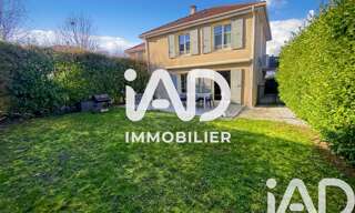 Maison 5 Pièces 99 m² à vendre à Combs-la-Ville (77380)