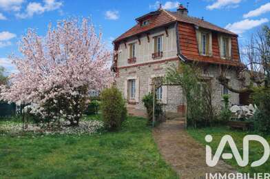 Maison 4 pièces 303000 €