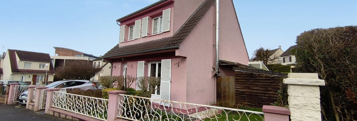 Maison 6 Pièces 109 m² à vendre à Hirson (02500)