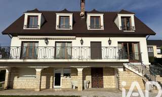 Maison 11 Pièces 253 m² à vendre à Saint-Fargeau-Ponthierry (77310)