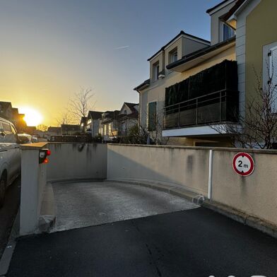 Garage  15900 €