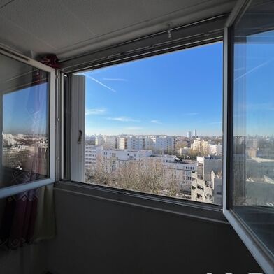 Appartement 3 pièces 145000 €
