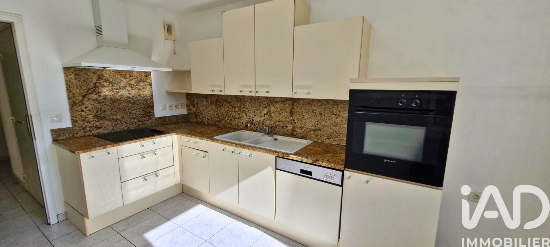 Vente Appartement 3 pièces - Photo 2