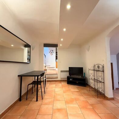 Appartement 3 pièces 225750 €