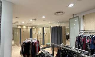 Commerce  182 m² à louer à Rodez (12000)