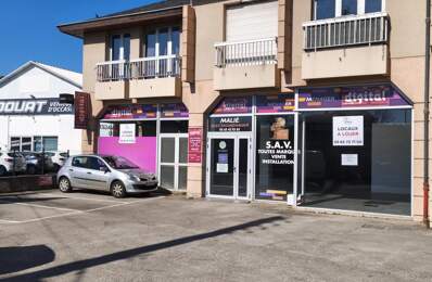 Onet le Château, Route de Séverac, local commercial de 400 m² avec belles vitrines — photo du bien