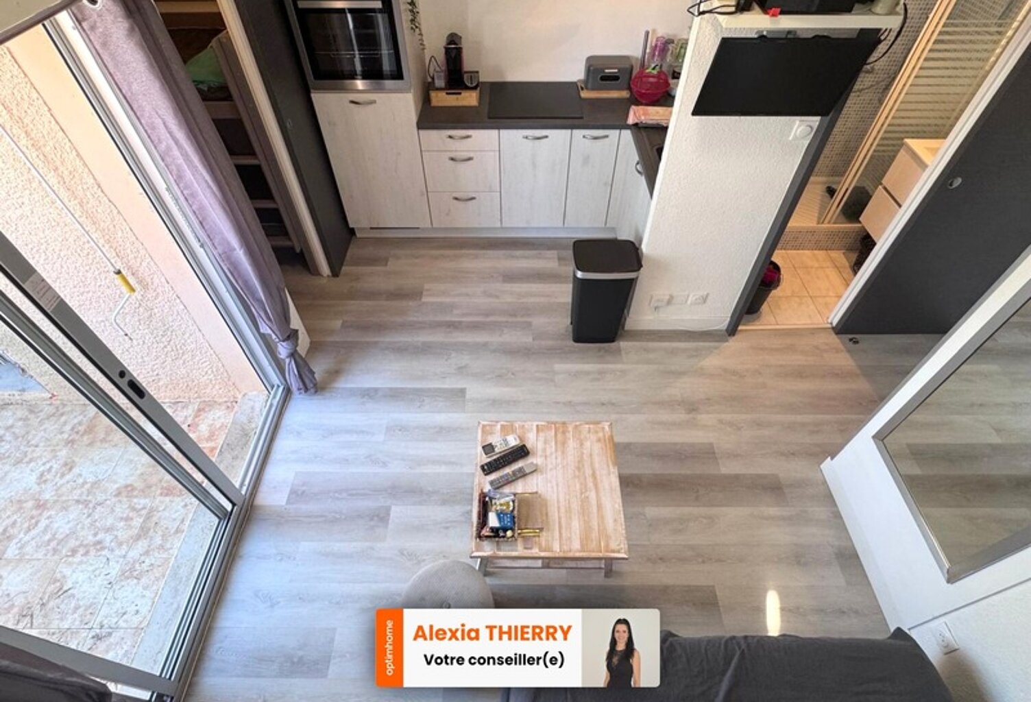 Pinède. Appartement studio cabine mezzanine — photo 1